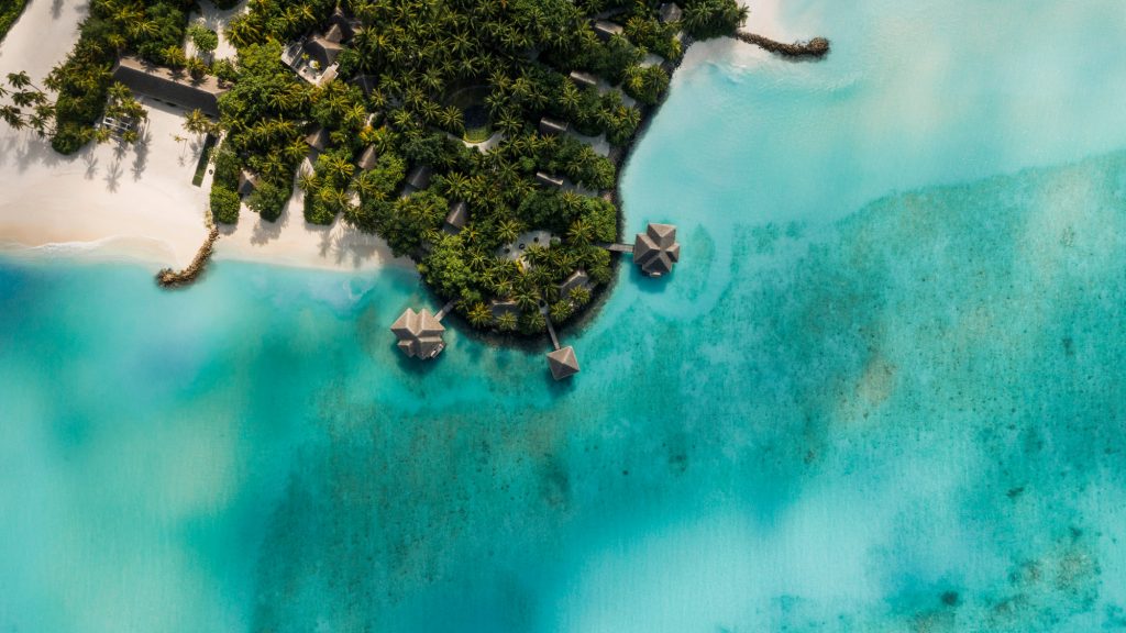 maldives on&only reethi rah resort, romantic honeymoon destinations