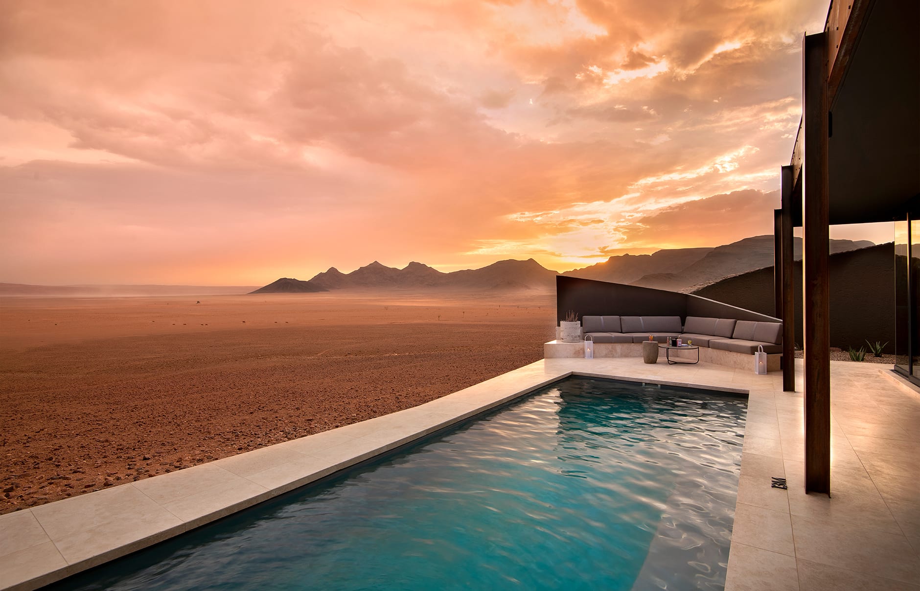 Naminia luxury lodge hotel desert ANDBEYOND SOSSUSVLEI &BEYOND NAMIBIA