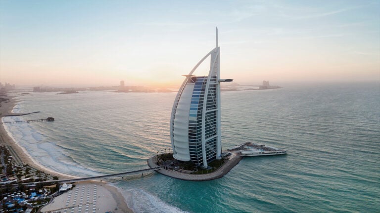 Al Muntaha Burj Al Arab Dubai Jumeirah sunet