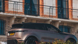 range rover evoque Corinthian Bronze