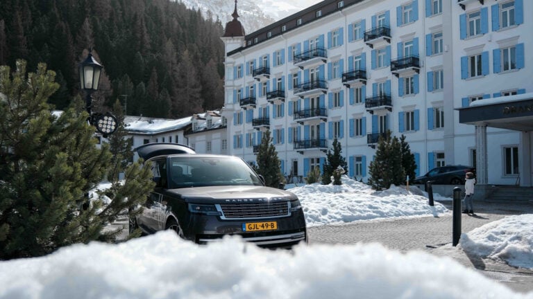 range rover in the snow switzerland